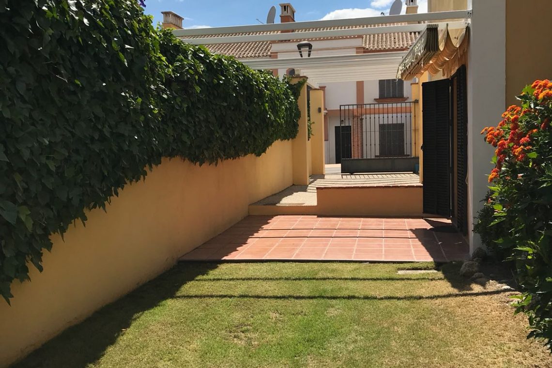 PHOTO-2018-12-04-12-03-06