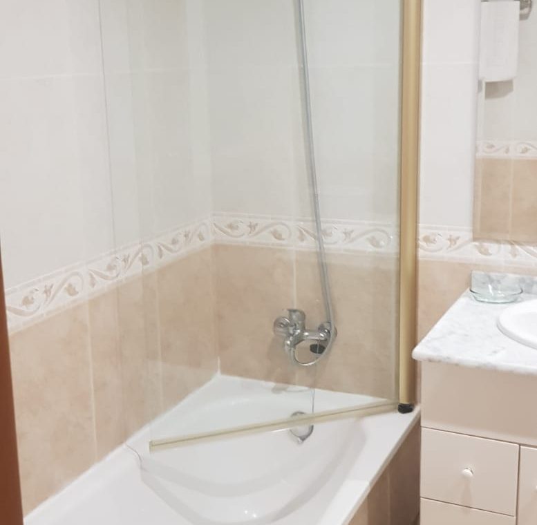 PHOTO-2019-04-24-14-08-33